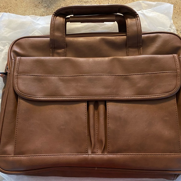 COPY - Seyfocnia Mens Laptop Bag,17.3 Inch PU Leather Messenger Bag Water Resis… - Picture 8 of 10